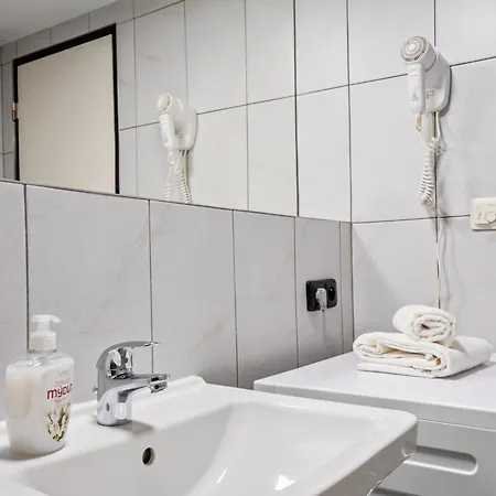 Modern Loft-apartments In Apartment Prague