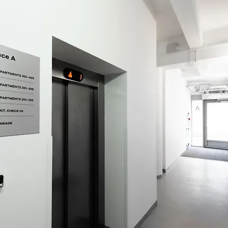 2-room Loft-apartments I 6 Guests I Metro I Karlin Praga