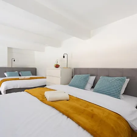 Modern Loft-apartments In Lägenhet *
