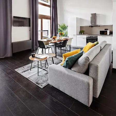 Modern Loft-apartments In Lägenhet