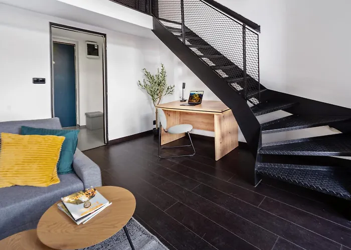 Modern Loft-apartments In Apartamento