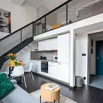 Modern Loft-apartments In דירה